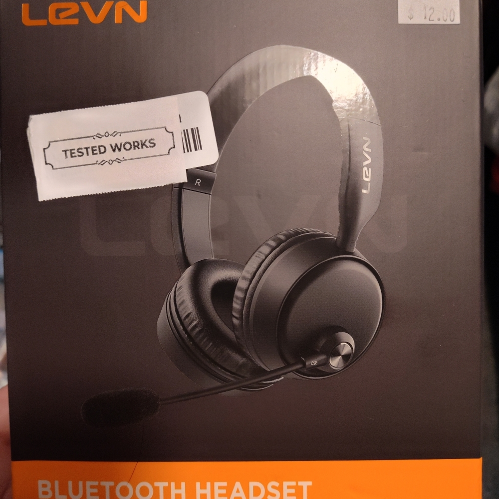 Bluetooth headphones